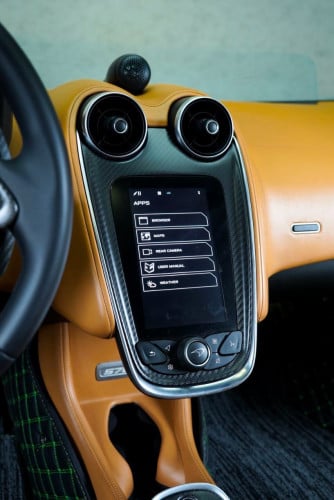 កាន់លុយត្រឹម5x xxx $ អាចដក MCLaren570s up 600LTទៅប្រើបានភ្លាមៗ