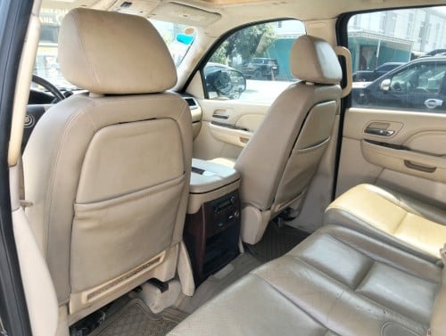 ឡានលក់  escalade 2008