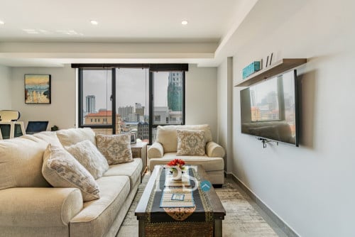 #FORSALE 🏠 1-Bedroom Condo -📍Parc 21, Boeung Trabek, Phnom Penh