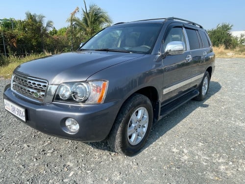 លក់ Highlander ឆ្នាំ2002 ប៉ុង1 ពាក់កណ្ដាលហ្វូល ឡានស្អាត សុីនមួយជុំ