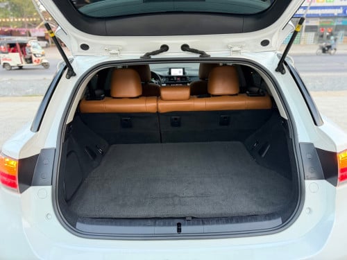 雷克萨斯-Lexus CT200H Full