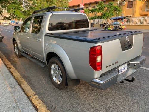 ឡានផ្ទាល់ខ្លួន លក់ប្រញាប់ Nissan Navara ឆ្នាំ 2010