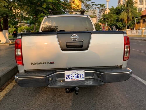 ឡានផ្ទាល់ខ្លួន លក់ប្រញាប់ Nissan Navara ឆ្នាំ 2010