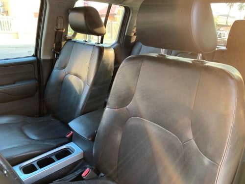 ឡានផ្ទាល់ខ្លួន លក់ប្រញាប់ Nissan Navara ឆ្នាំ 2010