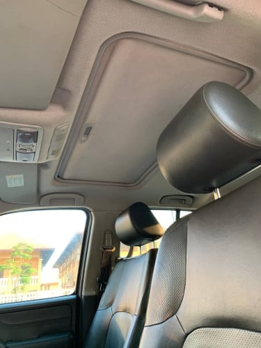 ឡានផ្ទាល់ខ្លួន លក់ប្រញាប់ Nissan Navara ឆ្នាំ 2010