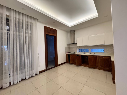 ផ្ទះវីឡាភ្លោះ/Twin villa for rent  📍បុរីអ័រគីដេ/Borey Orkide 2004