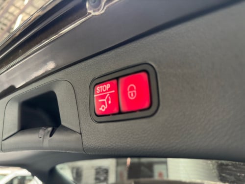 🎉Mercedes BENZ មួយទឹកចរចាបាន