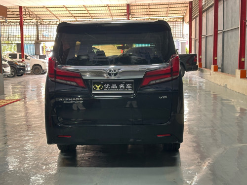 ឡានស្អាត ម៉ាសុីន V6 3.0T តម្លៃចចារបានទៀត បងប្អូនចង់ដឹងច្បាស់មកមើលឡានផ្ទាល់