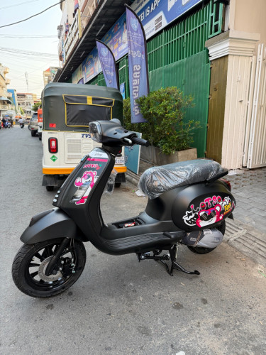 1380$ មានពន្ធត្រឹមត្រូវ សុីសាំងតិច ប្រើធន់ មានកាធានាត្រឹមត្រូវ