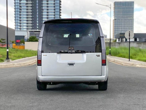 2022 Hyundai Staria VIP 7-Seater
