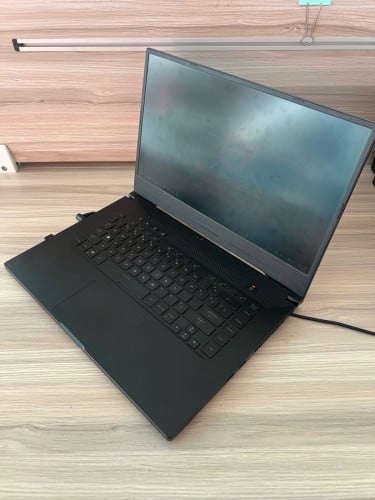 ASUS ROG ZEPHYRUS GU502