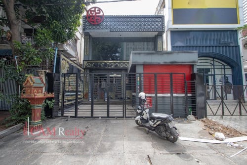 Commercial space For Rent in BKK1