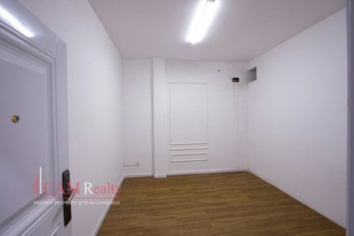 Commercial space For Rent in BKK1
