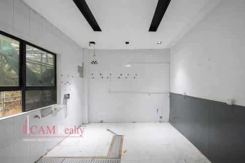 Commercial space For Rent in BKK1