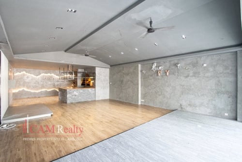 Commercial space For Rent in BKK1