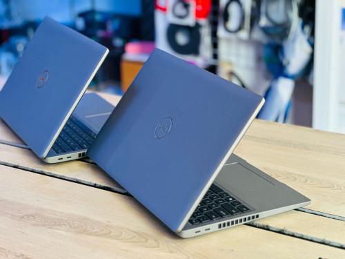 Dell Latitude 15 ស្អាត 💗 ថាច់ស្រ្កីន បត់បាន18 0ដឺក្រេ រាងស្ដើង ភ្លើង ឃីបត