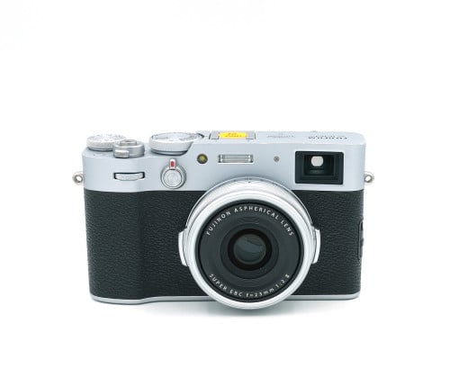 FUJIFILM X100V