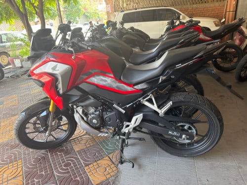 Honda CB150X Adventure