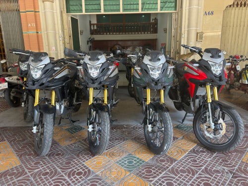 Honda CB150X Adventure