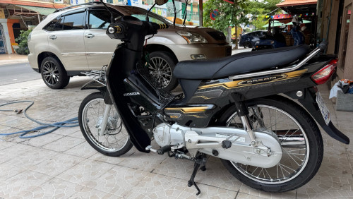 Honda Dream 2022ក្បាល64​ ម្ចាស់ដេីមទីមួយ27xx$