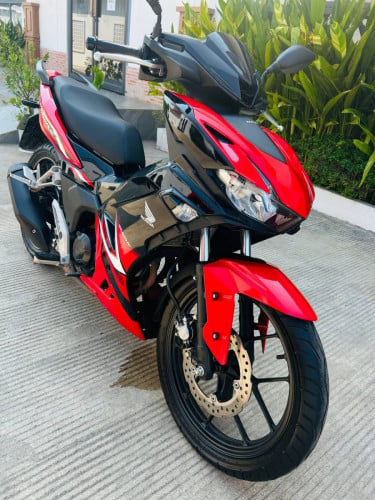 Honda Winx 2025 new condition 99% condition good Sihanoukvill