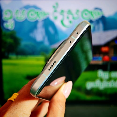 HONOR Magic 7 Pro 512G (វ៉ៃដូរបាន)មានធានាច្បាស់លាស់ត្រឹមត្រូវ