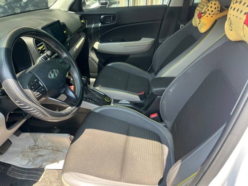 Hyundai Venue 021 ថ្មីធានា