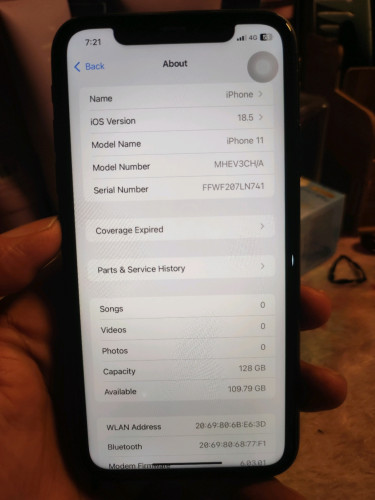 Iphone 11. 128ជី