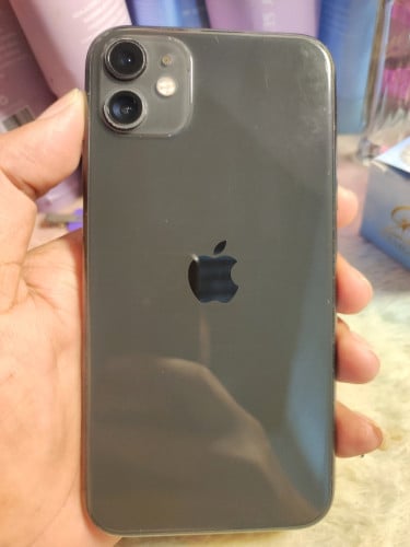 Iphone 11. 128ជី