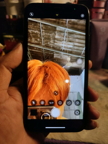 Iphone 11. 128ជី