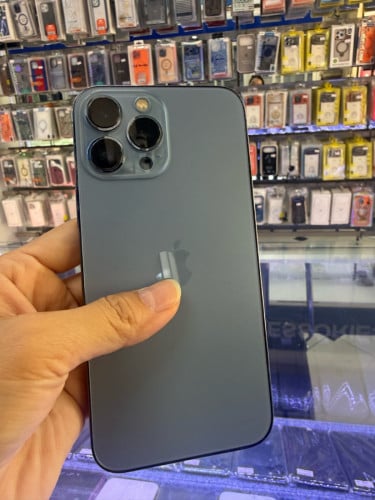 iPhone 13 Pro Max 256GB 420$