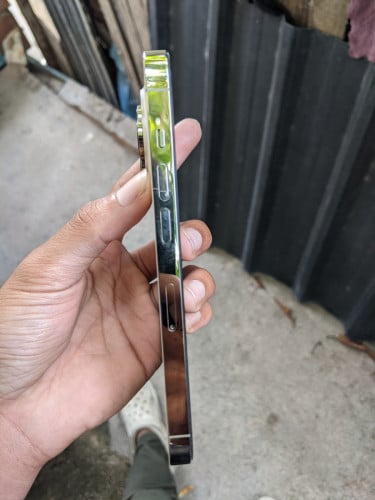 Iphone 14 pro LCD zy wifi only អត់ដើរកាមេរ៉ាមុខ location Phnom Penh