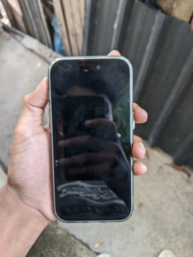 Iphone 14 pro LCD zy wifi only អត់ដើរកាមេរ៉ាមុខ location Phnom Penh