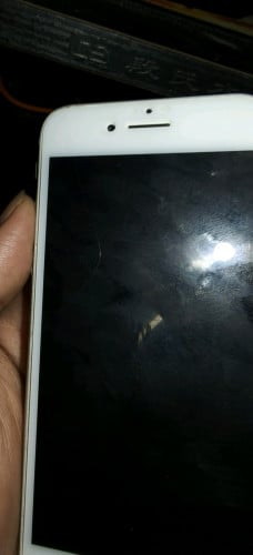 iPhone 8g 64g សំណុំ Zin បែងខ្នងតិច នឹង កញ្ចប់បន្តិច