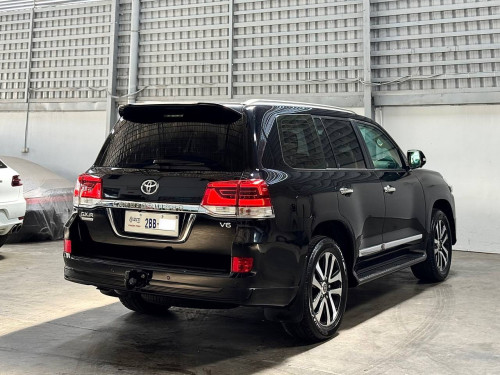 Land Cruiser grand touring 2019 សាំង