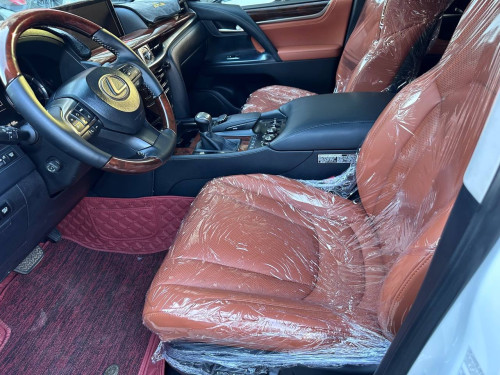 Lexus LX570s SPORTPLUS Full Option ឆ្នាំ 2016 (Abrab)