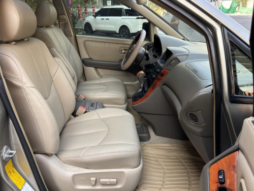 Lexus RX300