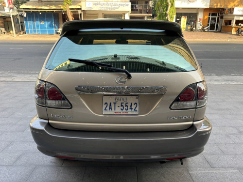 Lexus RX300