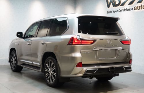 LX 570 Supersport 2021 ថ្នាំសុីនមួយជុំ