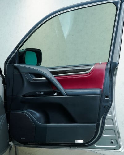 LX 570 Supersport 2021 ថ្នាំសុីនមួយជុំ