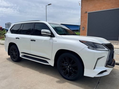 Lx570 Kuro លក់
