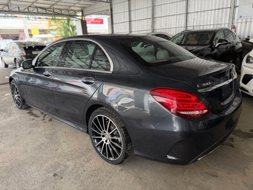 Mercedes C300 AMG 2015 ពណ៌ប្រផេះ គុជភ្លោះ Full ✅