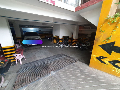 Nice Studio Apartment Elevator near Phsardermkor