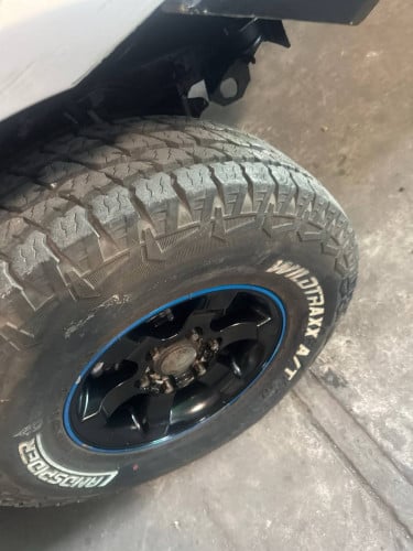 Nissan 2002 ទ្រុងវែង ម៉ាស៊ូត ឡានខ្ចីណាស់