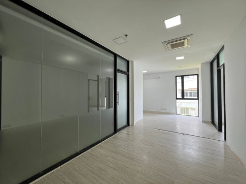 Office space available for rent in Daun Penh