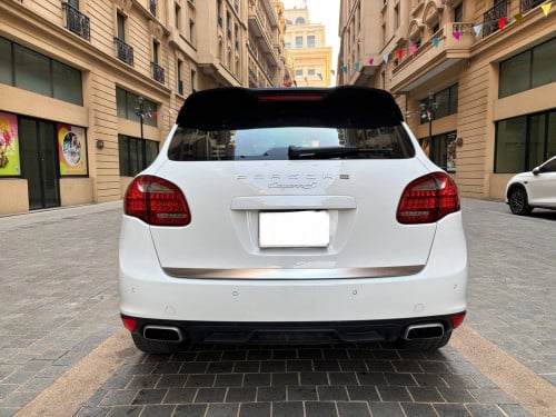 Porsche Cayenne 2014