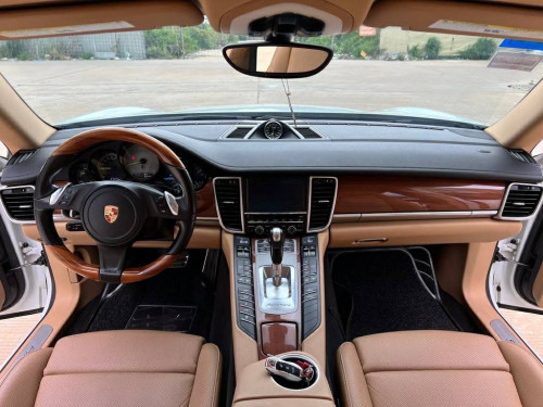Porsche Panamera S 2015 Full
