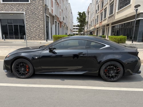 RC 200T F-Sport