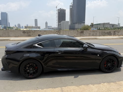RC 200T F-Sport