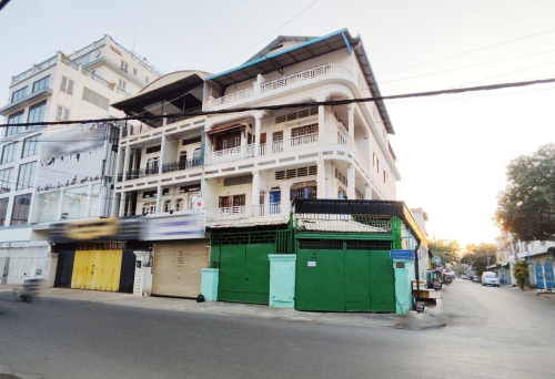 Shophouse for Rent